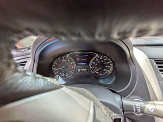 2015 Nissan Altima 2.5 SL - Interior Dashboard With Vehicle Running Image